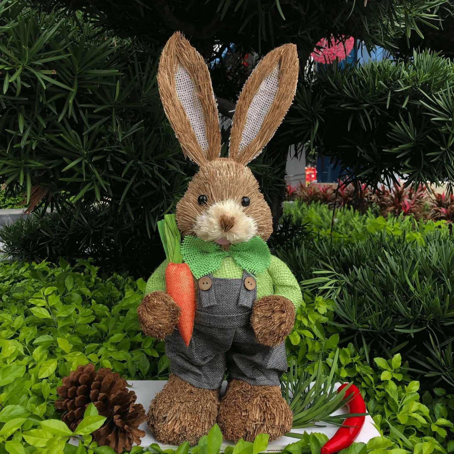 Conejo de Paja 35cm - Decoración de Pascua y Eventos
