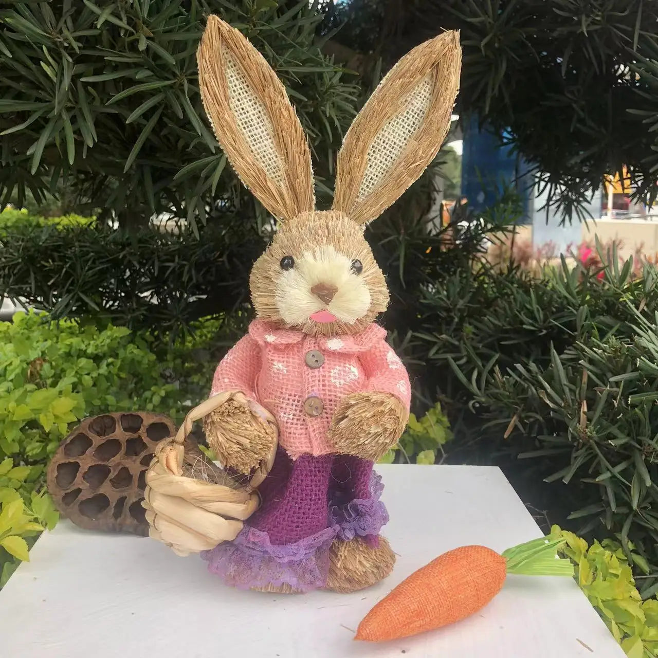 Conejo de Paja 35cm - Decoración de Pascua y Eventos
